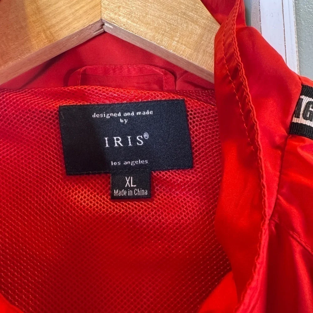 IRIS Los Angeles Savage Read Crop Zip Jacket Windbreaker Red Streetwear XL
